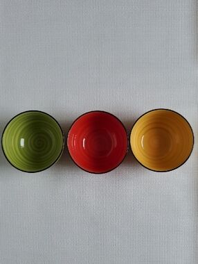 Gibson Soup / Cereal Colorful Swirl Bowls - Green, Red, Yellow - Set of 3
